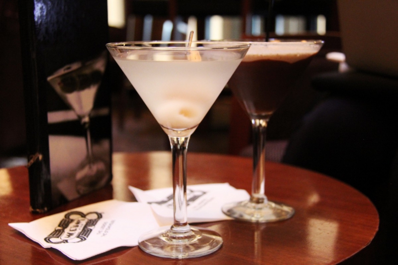 brasserie-SEILLONS SOURCE D ARGENS-min_martini_bar_lychee_chocolate_alcohol_liquor_happy_hour_happy-910161